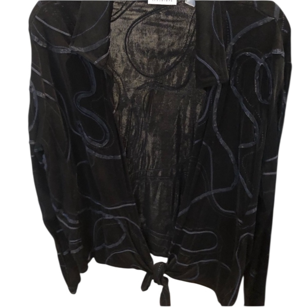 Chico’s Travelers Large navy 2 PC long sleeve tie at waist top matching camisole